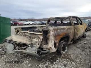 2024 Chevrolet Silverado 2500HD LT z VIN 2GC4YNE75R1142231, wystawiony jako Copart lot #61344855 z przebiegiem Nie podano mil oraz Szkoda całkowita • Salvage title. Historia ofert i sprzedaży dostępna na DreamBid. Obrazek 3.