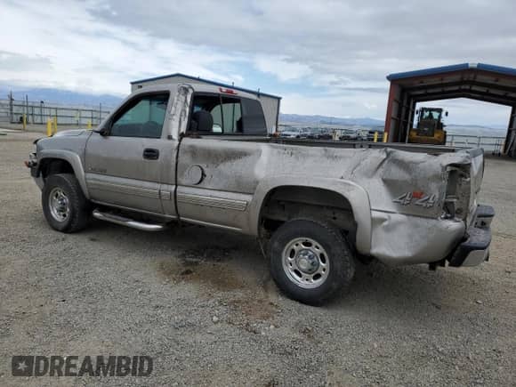 2002 Chevrolet Silverado 2500HD LS с VIN 1GCHK24U52E249941, выставлен на аукционе Copart как лот 49838645 с пробегом 63 953 миль миль и Чистый • Clean title. История ставок и продаж доступна на DreamBid. Изображение 2.