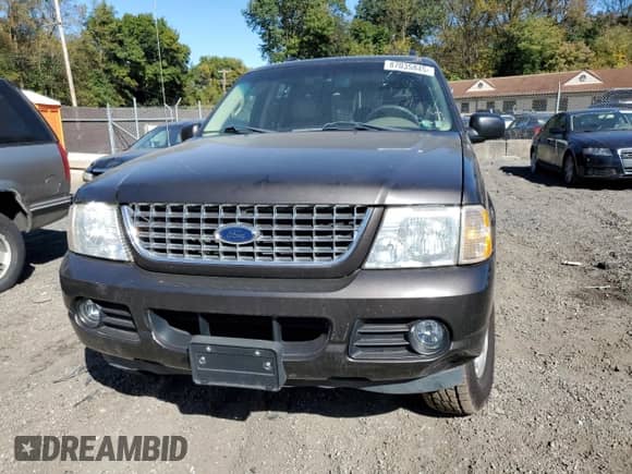 2005 Ford Explorer XLT с VIN 1FMDU73E05UA74827, выставлен на аукционе Copart как лот 87035845 с пробегом Не указан миль и Списание • Salvage title. История ставок и продаж доступна на DreamBid. Изображение 5.
