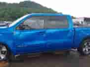 2020 Ram 1500 Laramie z VIN 1C6SRFJT3LN386812, wystawiony jako IAAI lot #42578783 z przebiegiem 105 744 mil mil oraz . Historia ofert i sprzedaży dostępna na DreamBid. Obrazek 6.