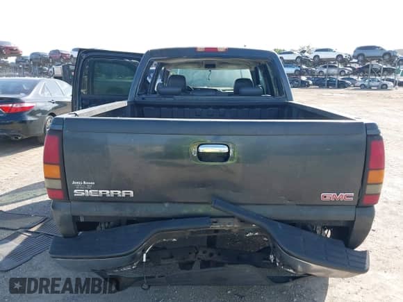 2004 GMC Sierra 1500 SLE с VIN 2GTEC13T941319903, выставлен на аукционе IAAI как лот 42638912 с пробегом 336 354 миль миль и . История ставок и продаж доступна на DreamBid. Изображение 16.