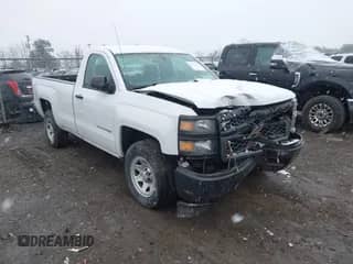2015 Chevrolet Silverado 1500 Work Truck z VIN 1GCNCPEH5FZ326546, wystawiony jako IAAI lot #41554204 z przebiegiem 27 053 mil mil oraz . Historia ofert i sprzedaży dostępna na DreamBid. Obrazek 1.