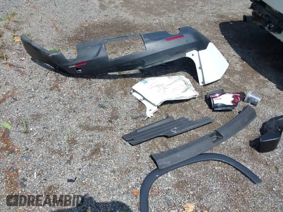 2023 Chevrolet Traverse LT Cloth с VIN 1GNERGKW5PJ132527, выставлен на аукционе IAAI как лот 42594127 с пробегом 40 052 миль миль и . История ставок и продаж доступна на DreamBid. Изображение 12.