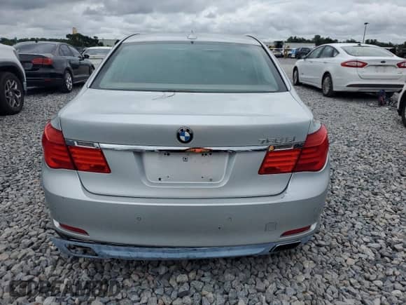 2011 BMW 7 Series 750Li with VIN WBAKB8C50BC852114, listed as a Copart auction lot 70204875 with 91,732 mi miles and Clean title. Bid and sale history available at DreamBid. Image 6.