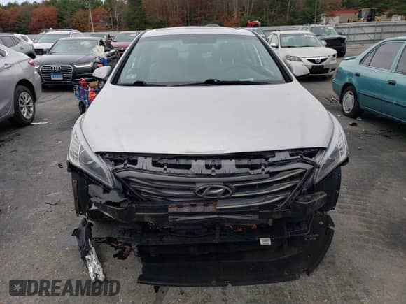 2017 Hyundai Sonata Sport с VIN 5NPE34AF3HH569754, выставлен на аукционе Copart как лот 76100893 с пробегом 137 511 миль миль и Списание • Salvage title. История ставок и продаж доступна на DreamBid. Изображение 5.