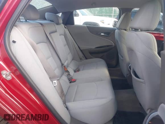 2022 Chevrolet Malibu LT z VIN 1G1ZD5ST6NF106014, wystawiony jako IAAI lot #43072066 z przebiegiem 68 903 mil mil oraz . Historia ofert i sprzedaży dostępna na DreamBid. Obrazek 8.