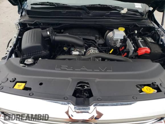 2022 Ram 1500 Laramie z VIN 1C6SRFJT9NN478980, wystawiony jako Copart lot #69357655 z przebiegiem 44 020 mil mil oraz Szkoda całkowita • Salvage title. Historia ofert i sprzedaży dostępna na DreamBid. Obrazek 11.