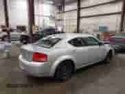 2010 Dodge Avenger SXT с VIN 1B3CC4FB5AN172695, выставлен на аукционе IAAI как лот 43216134 с пробегом 196 039 миль миль и . История ставок и продаж доступна на DreamBid. Изображение 4.