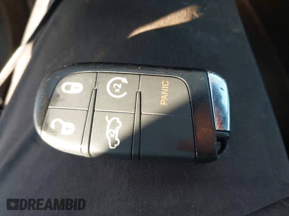 2023 Dodge Hornet GT Plus z VIN ZACNDFBN8P3A02225, wystawiony jako IAAI lot #41586226 z przebiegiem 31 415 mil mil oraz . Historia ofert i sprzedaży dostępna na DreamBid. Obrazek 11.