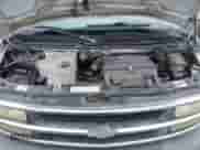 1999 Chevrolet Express z VIN 1GBFG15R2X1050717, wystawiony jako IAAI lot #42119057 z przebiegiem 155 478 mil mil oraz . Historia ofert i sprzedaży dostępna na DreamBid. Obrazek 10.