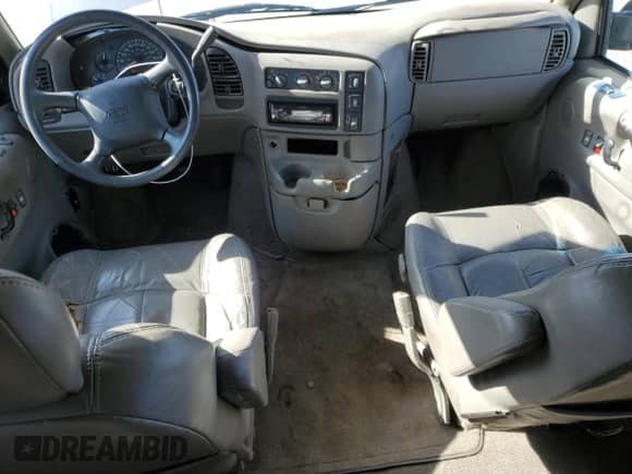 2002 Chevrolet Astro с VIN 1GNDM19X42B146444, выставлен на аукционе Copart как лот 81705144 с пробегом 178 695 миль миль и Чистый • Clean title. История ставок и продаж доступна на DreamBid. Изображение 8.