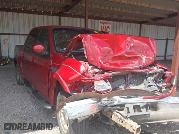 2002 Ford F-150 XLT z VIN 1FTRW07682KB93618, wystawiony jako IAAI lot #42987874 z przebiegiem Nie podano mil oraz . Historia ofert i sprzedaży dostępna na DreamBid. Obrazek 1.