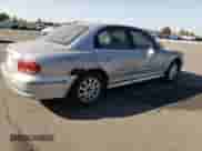 2003 Hyundai Sonata GLS z VIN KMHWF35H23A871372, wystawiony jako Copart lot #76199644 z przebiegiem 164 094 mil mil oraz Czysty tytuł • Clean title. Historia ofert i sprzedaży dostępna na DreamBid. Obrazek 3.