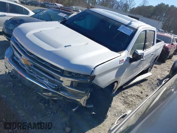 2019 Chevrolet Silverado 1500 LTZ z VIN 1GCUYGEL3KZ123666, wystawiony jako IAAI lot #41145149 z przebiegiem 70 043 mil mil oraz . Historia ofert i sprzedaży dostępna na DreamBid. Obrazek 17.