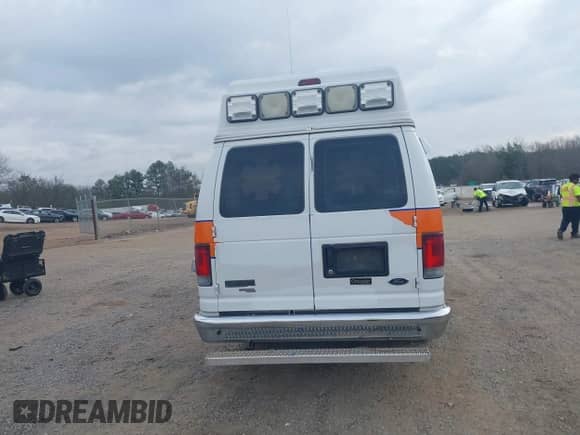 2012 Ford Econoline Cargo Commercial with VIN 1FDSS3EL1CDB10281, listed as a IAAI auction lot 41410176 with 590,744 mi miles and . Bid and sale history available at DreamBid. Image 16.