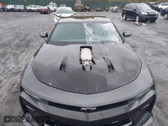 2017 Chevrolet Camaro 2SS с VIN 1G1FG1R79H0129600, выставлен на аукционе IAAI как лот 36646648 с пробегом 37 028 миль миль и . История ставок и продаж доступна на DreamBid. Изображение 6.