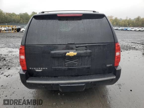 2012 Chevrolet Suburban LTZ z VIN 1GNSKKE74CR234444, wystawiony jako Copart lot #85596655 z przebiegiem 223 614 mil mil oraz Szkoda całkowita • Salvage title. Historia ofert i sprzedaży dostępna na DreamBid. Obrazek 6.