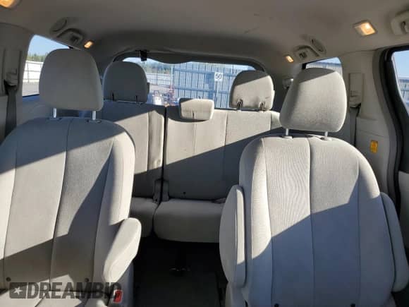 2012 Toyota Sienna with VIN 5TDZK3DC0CS202667, listed as a Copart auction lot 80489835 with 192,309 mi miles and Clean title. Bid and sale history available at DreamBid. Image 10.