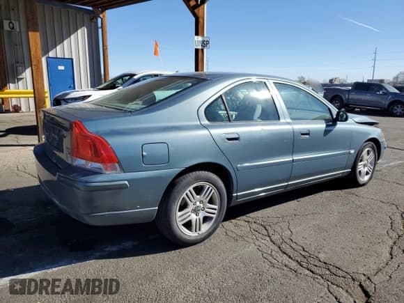 2005 Volvo S60 с VIN YV1RH592052442462, выставлен на аукционе Copart как лот 50829495 с пробегом 143 983 миль миль и Списание • Salvage title. История ставок и продаж доступна на DreamBid. Изображение 3.
