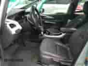 2019 Chevrolet Bolt EV Premier z VIN 1G1FZ6S09K4113482, wystawiony jako Copart lot #61749793 z przebiegiem 51 967 mil mil oraz . Historia ofert i sprzedaży dostępna na DreamBid. Obrazek 7.