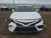 2021 Toyota Camry SE z VIN 4T1S11AK5MU561378, wystawiony jako Copart lot #51075785 z przebiegiem 80 781 mil mil oraz Szkoda całkowita • Salvage title. Historia ofert i sprzedaży dostępna na DreamBid. Obrazek 5.