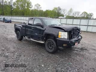 2009 Chevrolet Silverado 1500 with VIN 1GCFK29Y39Z183668, listed as a IAAI auction lot 41972263 with 260,054 mi miles and . Bid and sale history available at DreamBid. Image 1.