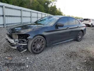 2017 BMW 5 Series 530i с VIN WBAJA5C38HG455814, выставлен на аукционе Copart как лот 83984665 с пробегом 129 929 миль миль и Списание • Salvage title. История ставок и продаж доступна на DreamBid. Изображение 1.