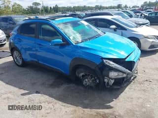 2020 Hyundai Kona SEL Plus с VIN KM8K62AA4LU526117, выставлен на аукционе IAAI как лот 43460600 с пробегом 68 717 миль миль и . История ставок и продаж доступна на DreamBid. Изображение 1.