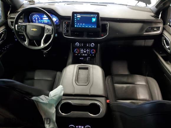 2023 Chevrolet Suburban LT z VIN 1GNSKCKD1PR259601, wystawiony jako Copart lot #51640525 z przebiegiem 70 028 mil mil oraz Czysty tytuł • Clean title. Historia ofert i sprzedaży dostępna na DreamBid. Obrazek 8.