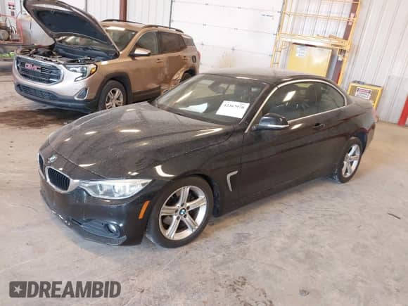 2015 BMW 4 Series 428i xDrive с VIN WBA3T1C51FP819792, выставлен на аукционе IAAI как лот 42367970 с пробегом 62 920 миль миль и . История ставок и продаж доступна на DreamBid. Изображение 2.