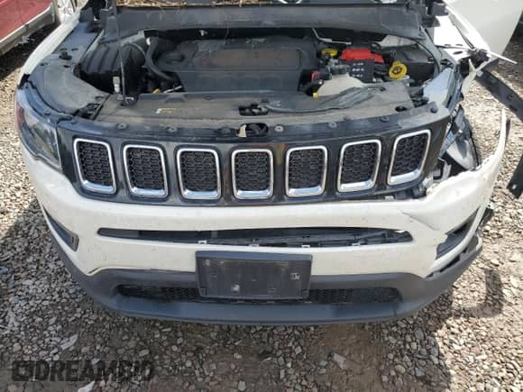 2019 Jeep Compass Latitude с VIN 3C4NJDBB7KT661104, выставлен на аукционе Copart как лот 81706265 с пробегом 113 251 миль миль и Списание • Salvage title. История ставок и продаж доступна на DreamBid. Изображение 12.