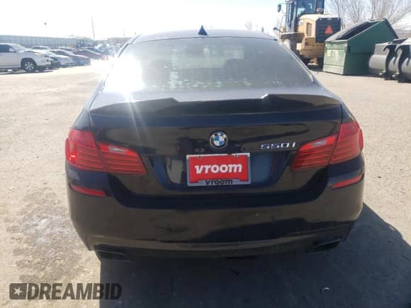 2015 BMW 5 Series 550i с VIN WBAKN9C50FD961489, выставлен на аукционе Copart как лот 46683795 с пробегом 90 235 миль миль и Списание • Salvage title. История ставок и продаж доступна на DreamBid. Изображение 6.