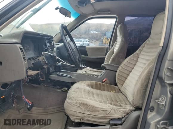 1995 Jeep Grand Cherokee Laredo with VIN 1J4GZ58S7SC743239, listed as a Copart auction lot 81717114 with 254,061 mi miles and Salvage title. Bid and sale history available at DreamBid. Image 7.