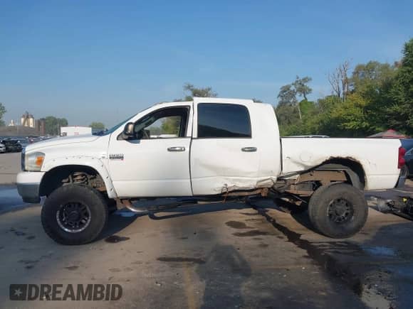 2009 Dodge 2500 SLT with VIN 3D7KS29L49G550943, listed as a IAAI auction lot 43186065 with 278,138 mi miles and . Bid and sale history available at DreamBid. Image 14.