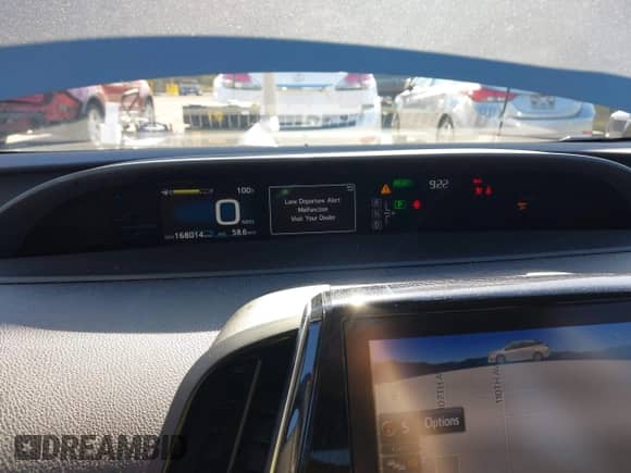 2018 Toyota Prius Plus z VIN JTDKARFP1J3071500, wystawiony jako IAAI lot #42665651 z przebiegiem 168 014 mil mil oraz . Historia ofert i sprzedaży dostępna na DreamBid. Obrazek 7.