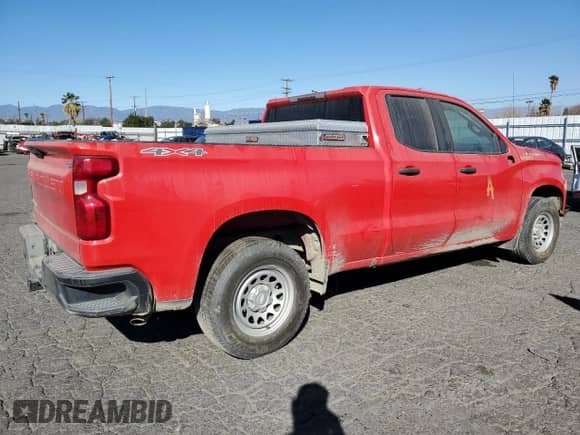 2019 Chevrolet Silverado 1500 Work Truck с VIN 1GCRYAEF1KZ299094, выставлен на аукционе Copart как лот 42240885 с пробегом 84 743 миль миль и Списание • Salvage title. История ставок и продаж доступна на DreamBid. Изображение 3.