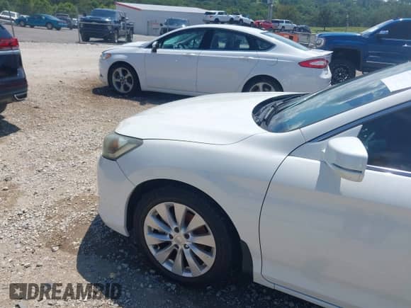 2014 Honda Accord EX-L with VIN 1HGCR2F85EA154590, listed as a IAAI auction lot 42982236 with 146,216 mi miles and . Bid and sale history available at DreamBid. Image 6.