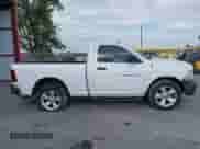 2011 Ram 1500 ST с VIN 3D7JV1EP5BG561820, выставлен на аукционе IAAI как лот 42045599 с пробегом 212 920 миль миль и . История ставок и продаж доступна на DreamBid. Изображение 13.