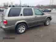 2003 Nissan Pathfinder SE z VIN JN8DR09Y33W831272, wystawiony jako IAAI lot #41437268 z przebiegiem 161 868 mil mil oraz . Historia ofert i sprzedaży dostępna na DreamBid. Obrazek 4.