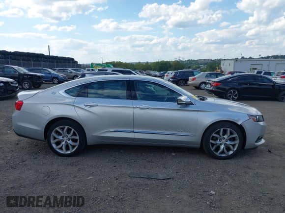 2018 Chevrolet Impala Premier с VIN 2G1125S35J9117477, выставлен на аукционе IAAI как лот 43108356 с пробегом 92 491 миль миль и . История ставок и продаж доступна на DreamBid. Изображение 13.