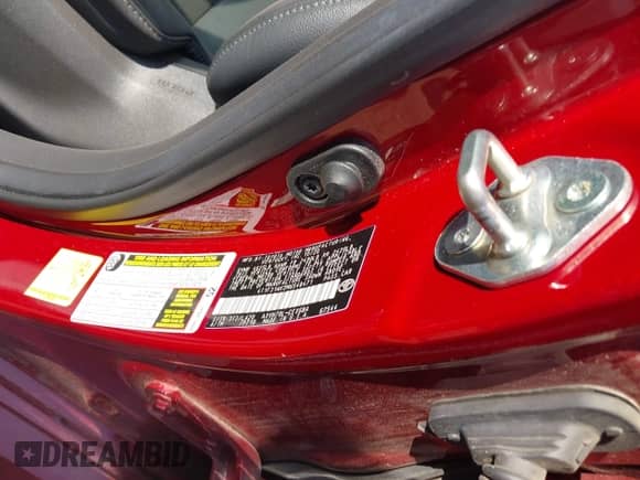 2021 Toyota Camry Hybrid XLE with VIN 4T1F31AK2MU548471, listed as a IAAI auction lot 42593756 with 48,076 mi miles and . Bid and sale history available at DreamBid. Image 15.