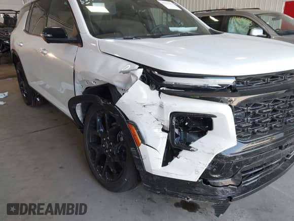 2024 Chevrolet Traverse AWD RS с VIN 1GNEVLKS7RJ234285, выставлен на аукционе IAAI как лот 42213162 с пробегом 9 522 миль миль и . История ставок и продаж доступна на DreamBid. Изображение 6.