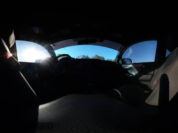 2016 Toyota Tacoma TRD Off Road z VIN 3TMCZ5AN4GM004053, wystawiony jako IAAI lot #43408031 z przebiegiem 126 221 mil mil oraz . Historia ofert i sprzedaży dostępna na DreamBid. Obrazek 18.