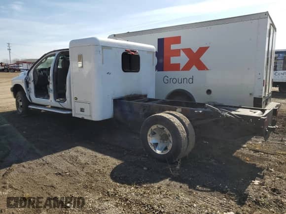 2008 Dodge RAM with VIN 3D6WH48A98G132067, listed as a Copart auction lot 44194884 with Not provided miles and Clean title. Bid and sale history available at DreamBid. Image 2.