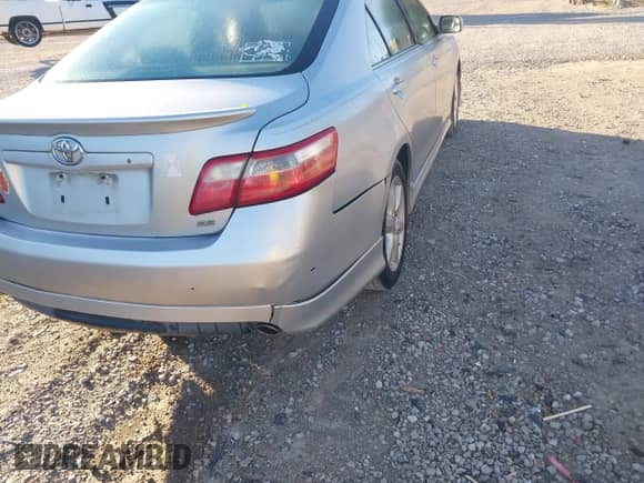 2007 Toyota Camry LE с VIN 4T1BK46K87U030686, выставлен на аукционе IAAI как лот 43497447 с пробегом 124 649 миль миль и . История ставок и продаж доступна на DreamBid. Изображение 6.