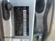 2021 Toyota Camry LE z VIN 4T1R11AK8MU455540, wystawiony jako Copart lot #82185805 z przebiegiem 16 292 mil mil oraz Szkoda całkowita • Salvage title. Historia ofert i sprzedaży dostępna na DreamBid. Obrazek 12.