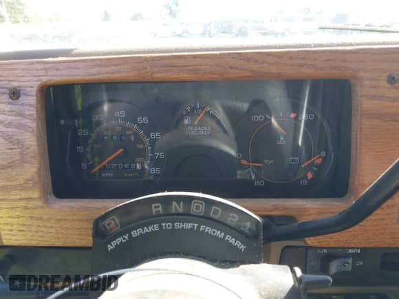1995 Chevrolet Chevy Van with VIN 1GBEG25K4SF160636, listed as a IAAI auction lot 42537984 with 152,069 mi miles and . Bid and sale history available at DreamBid. Image 7.