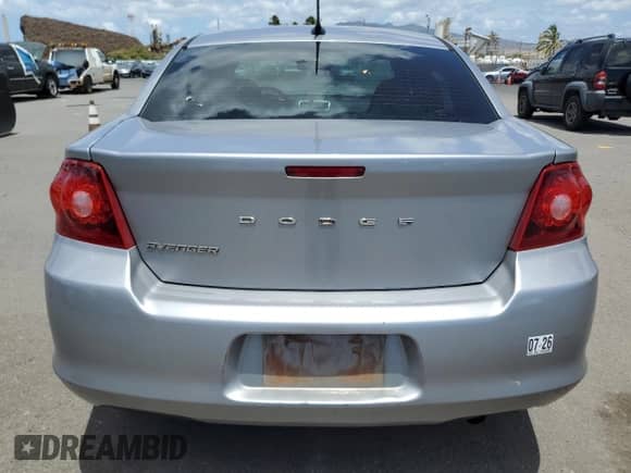 2013 Dodge Avenger SE с VIN 1C3CDZAB3DN650976, выставлен на аукционе Copart как лот 70727985 с пробегом 142 228 миль миль и Списание • Salvage title. История ставок и продаж доступна на DreamBid. Изображение 6.