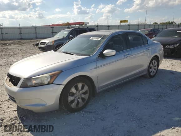 2010 Honda Accord EX-L с VIN 1HGCP2F81AA141206, выставлен на аукционе Copart как лот 84065695 с пробегом 132 443 миль миль и Списание • Salvage title. История ставок и продаж доступна на DreamBid. Изображение 1.