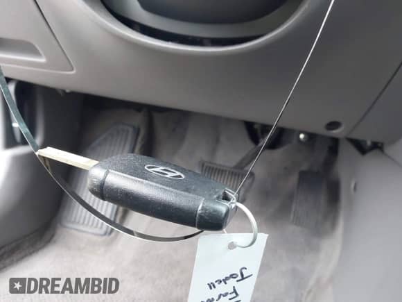 2024 Hyundai Elantra SE z VIN KMHLL4DG0RU722587, wystawiony jako IAAI lot #43050603 z przebiegiem 48 770 mil mil oraz . Historia ofert i sprzedaży dostępna na DreamBid. Obrazek 11.